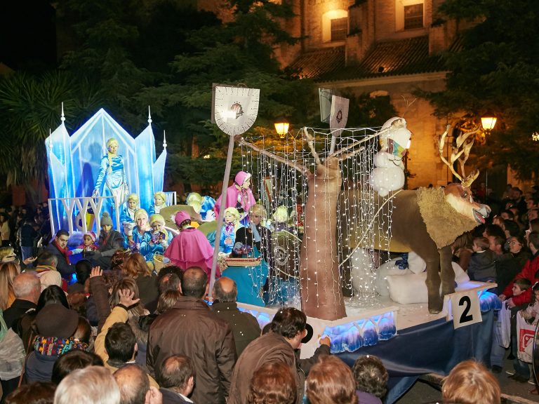 CRM2015-05-Carroza_02_El_Reino_de_Hielo_916B8752