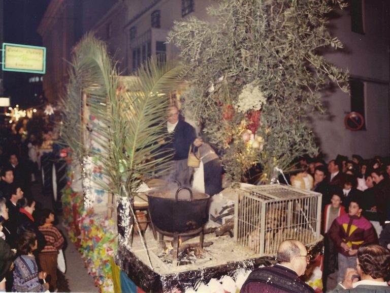 CRM1991-04-Carroza_02x_09