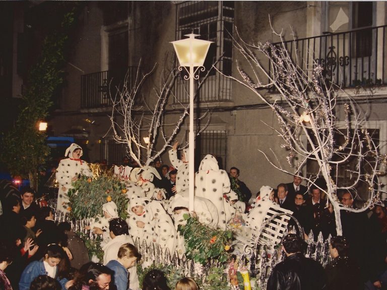 CRM1992-04-Carroza_02x_07