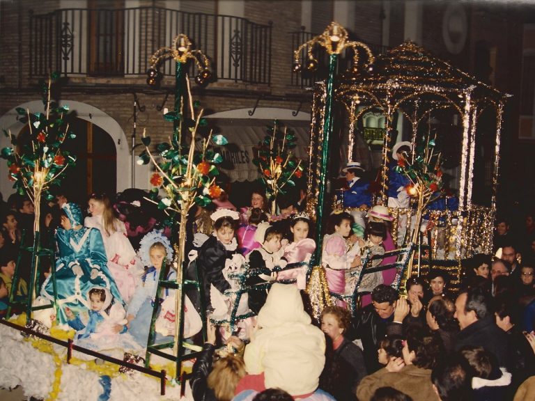 CRM1992-05-Carroza_03x_09