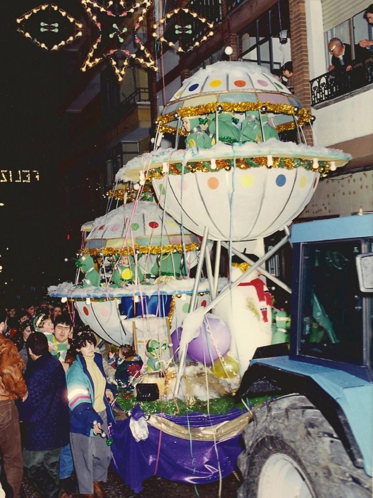 CRM1995-18-Carroza_14x_40-