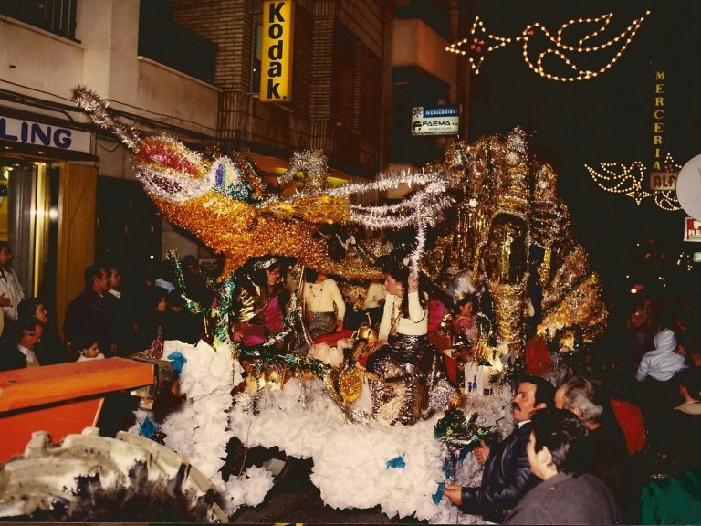 CRM1996-05-Carroza_03x_09