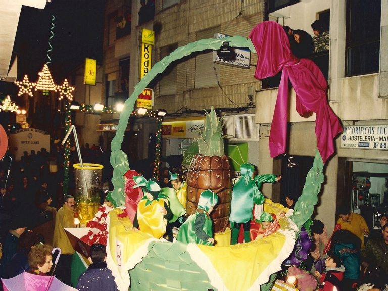 CRM1997-13-Carroza_08_24