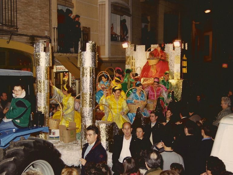 CRM1998-05-Carroza_02x_07