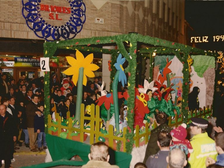 CRM1999-03-Carroza_02_07