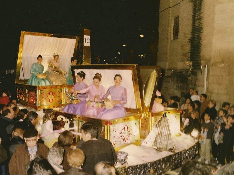 CRM2001-17-Carroza_12_34