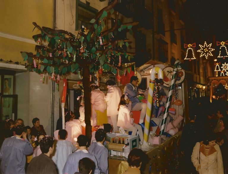 CRM2002-04-Carroza_02x_07