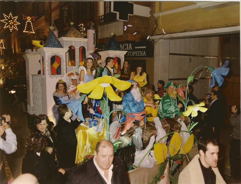 CRM2002-07-Carroza_04x_13