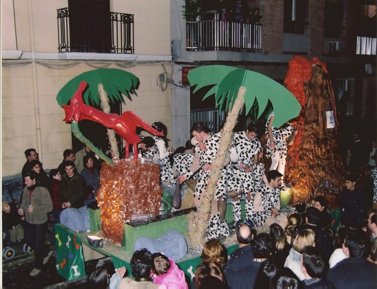 CRM2003-06-Carroza_02_05