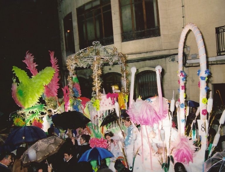 CRM2003-13-Carroza_08_26