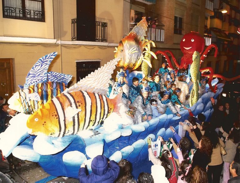 CRM2006-13-Carroza_10_Un_Mar_de_Ilusion ( 29 )