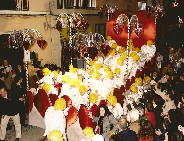 CRM2009-03-Carroza_01_Repartiendo_Amor ( 05 )