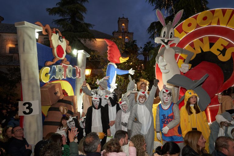 RM2024-09-Carroza_03_Looney_Tunes_Lucecor_0058