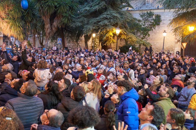 RM2024-10-Carroza_04_Volando_a_la_noche_magica_0061