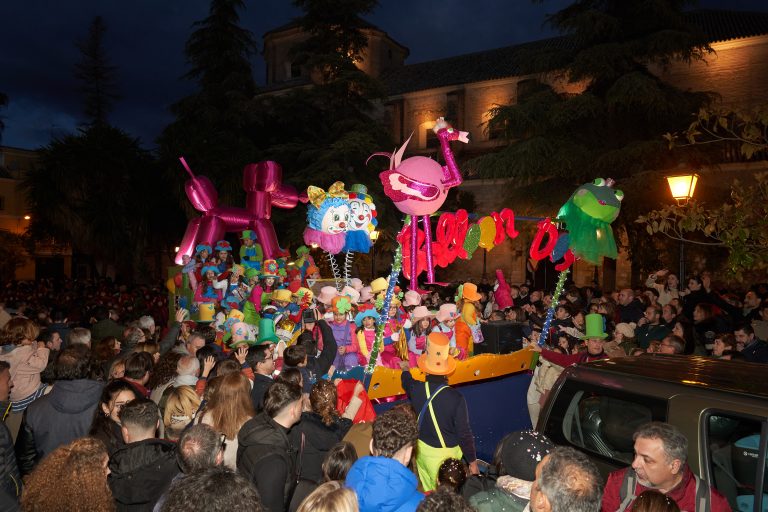 RM2024-11-Carroza_05_Ballon_Dog_0069