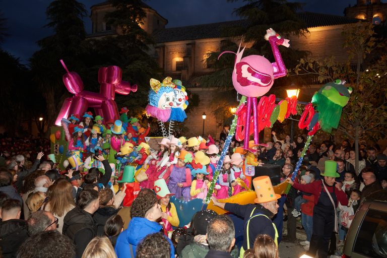 RM2024-11-Carroza_05_Ballon_Dog_0070