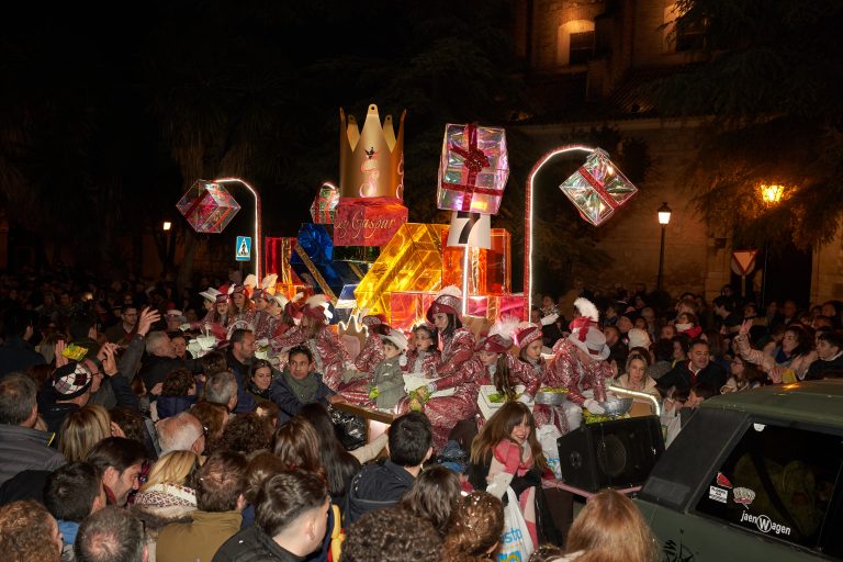 RM2024-15-Carroza_Los_Regalos_de_Gaspar_0095