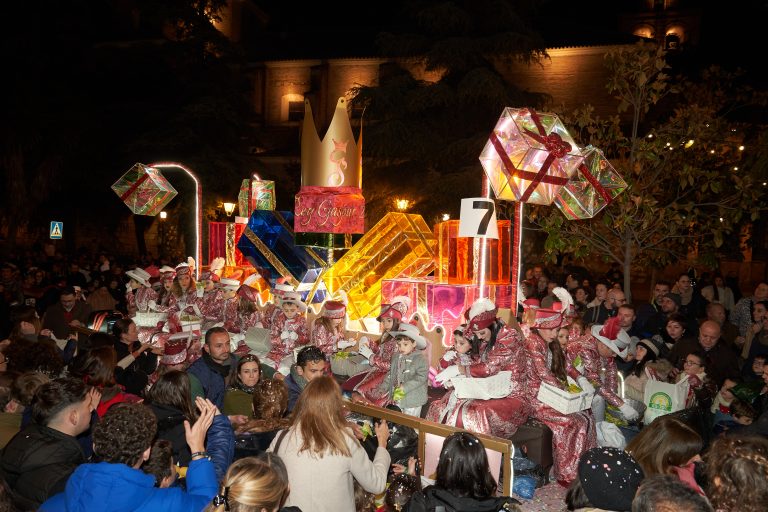 RM2024-15-Carroza_Los_Regalos_de_Gaspar_0096