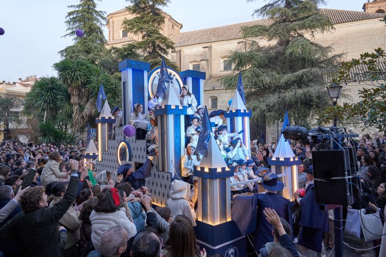 RM2025-07-Carroza_01_El_Reino_de_Melchor_0045