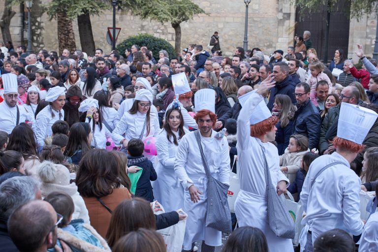 RM2025-10-Carroza_04_Ratatouille_en_Familia_0061