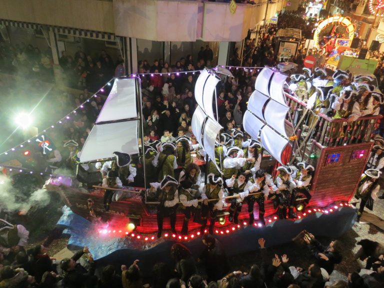 CRM2014-Carroza_10_Los_Piratas_IMG_0633